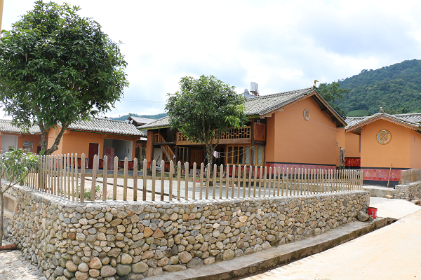 “四项聚焦”，助推边境幸福村 “环境美”建设