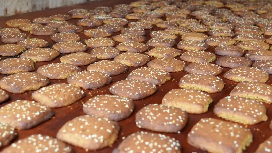 香！没人能拒绝芒市这口古法月饼