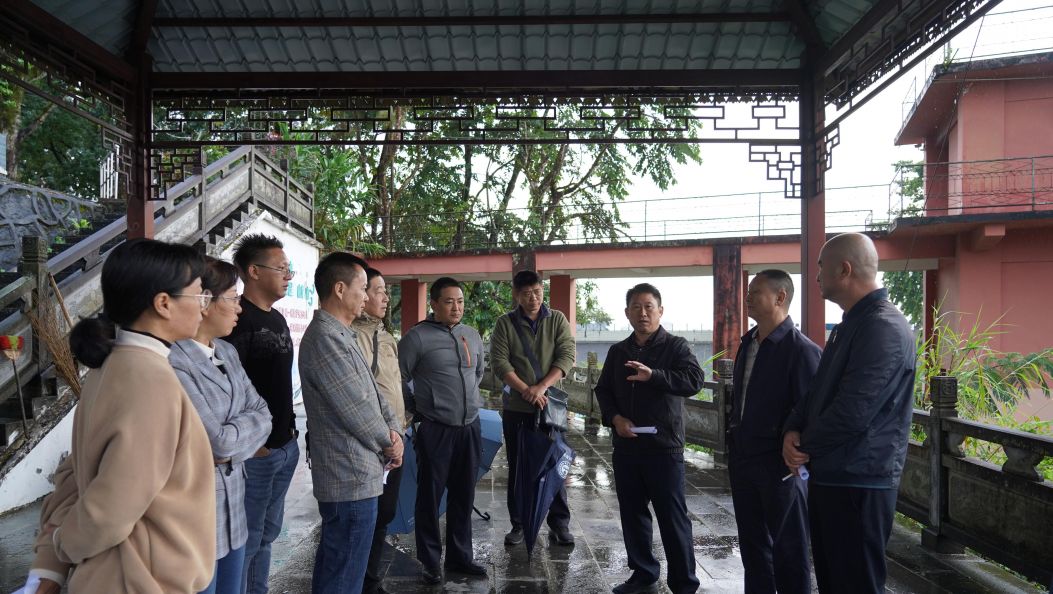 瑞丽市人大常委会开展饮用水水源保护执法检查