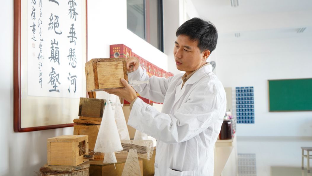 【智汇德宏 英才兴边】杨新周：民族医药是我心头一朵花