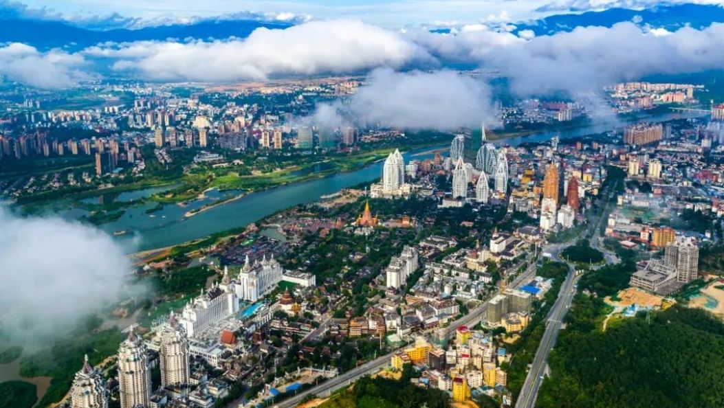 云南：优化空间布局 实现人与城“双向奔赴”