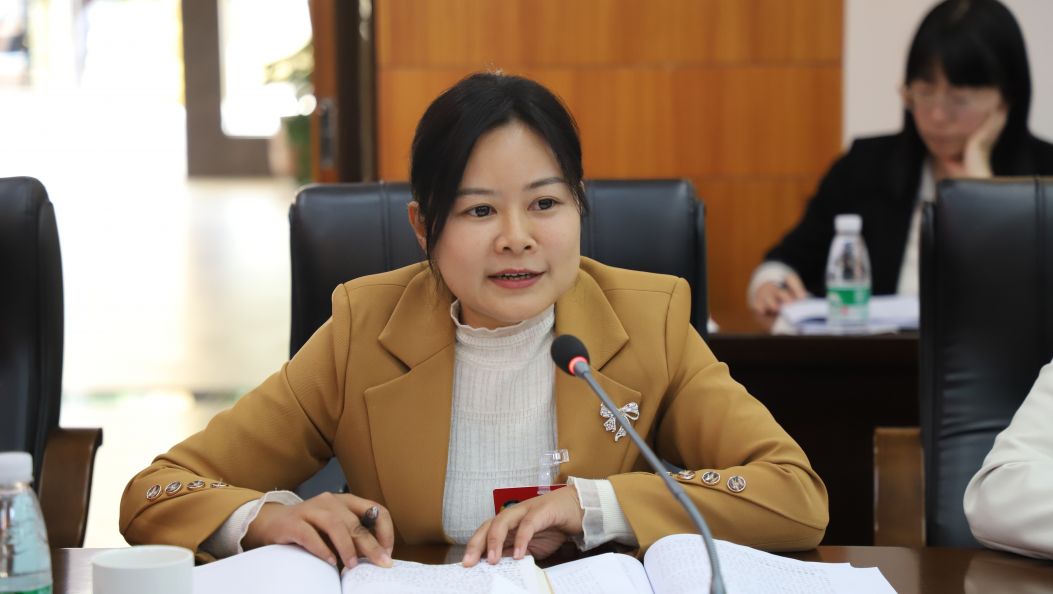 聚焦州两会 | 唐坤莅委员：给予创业大学生切实的帮扶
