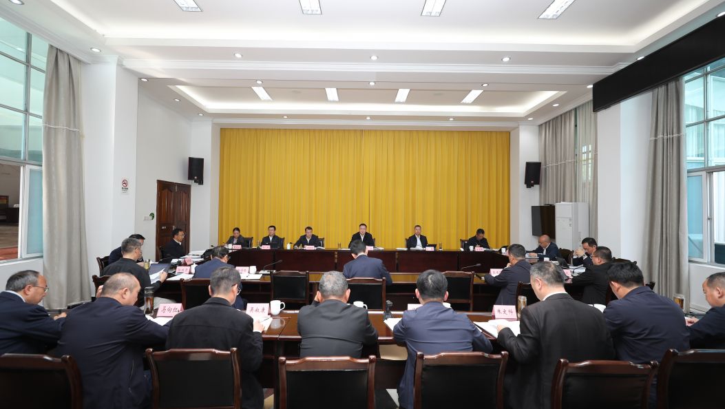 ​州委常委会召开扩大会议  传达学习习近平总书记重要文章和重要讲话精神  开展2024年度党委（党组）书记抓基层党建工作述职评议考核
