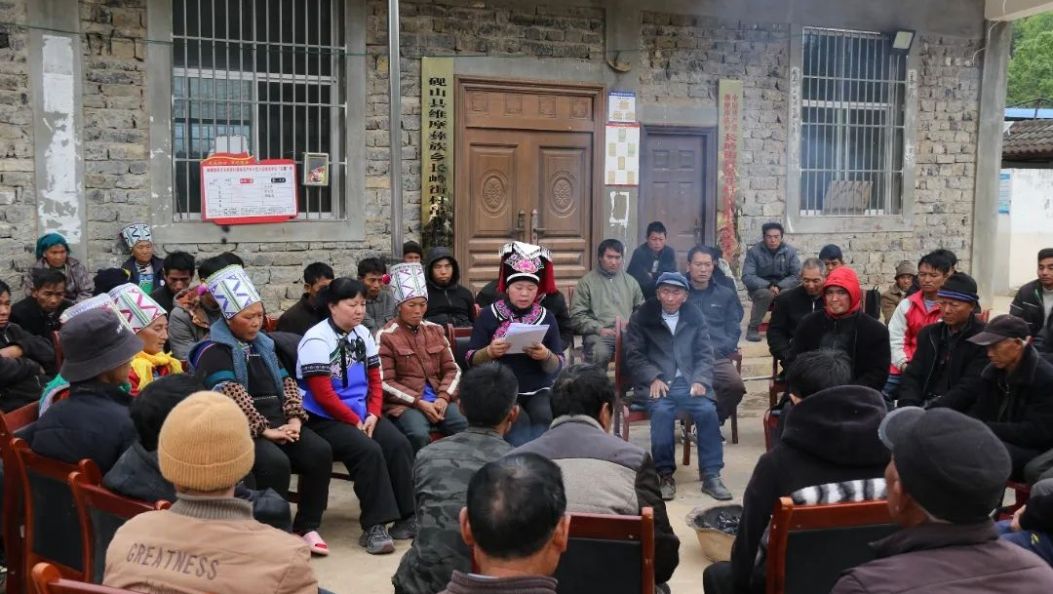 全国人大代表王陆芬： “只要大家努力奋斗，生活会越来越好”