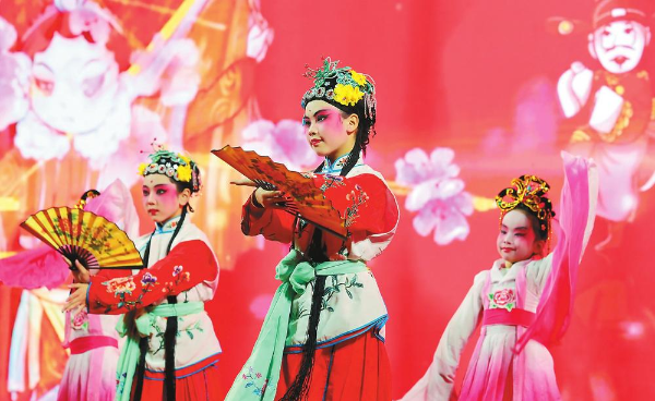 自觉担当起新时代文化使命——习近平总书记在云南考察时的重要讲话引发全省干部群众热烈反响