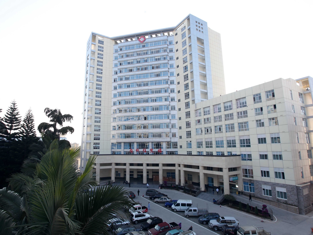 德宏州人民医院便民服务再升级  检验/药学门诊双上线破解就医“关键小事”