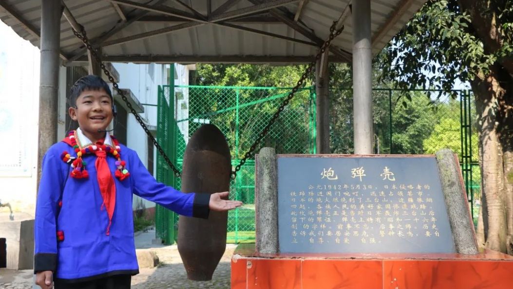 从三台山到北京：德昂族少先队员李子涵的逐梦路