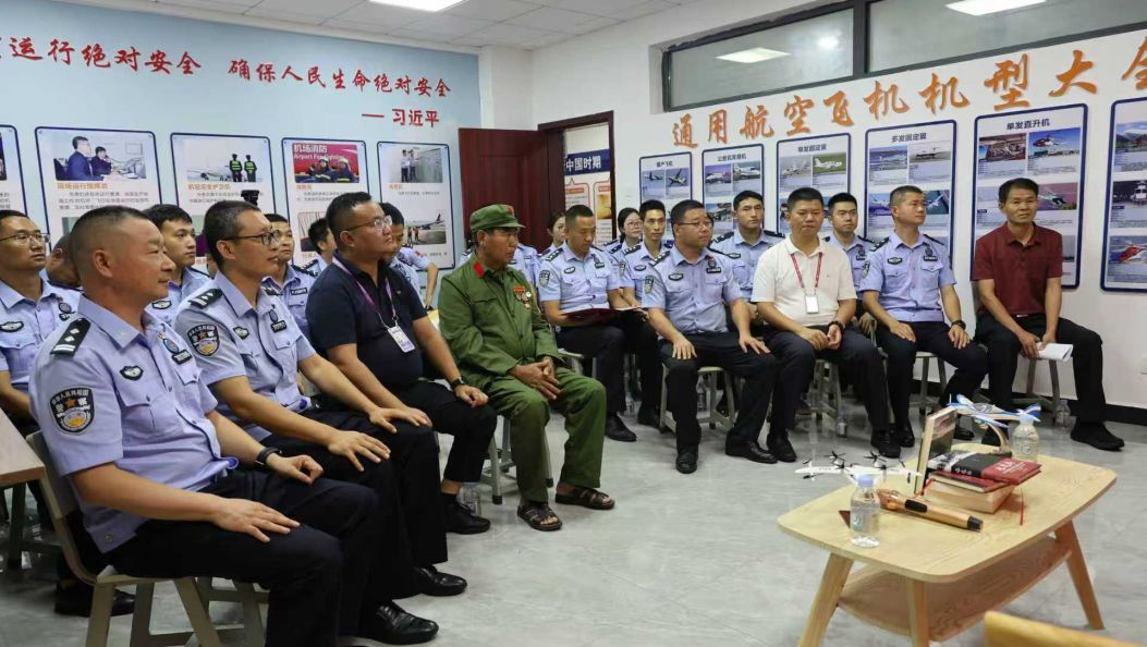 传承抗战精神 凝聚奋进力量 ——陇川边境管理大队举办抗战主题读书分享活动