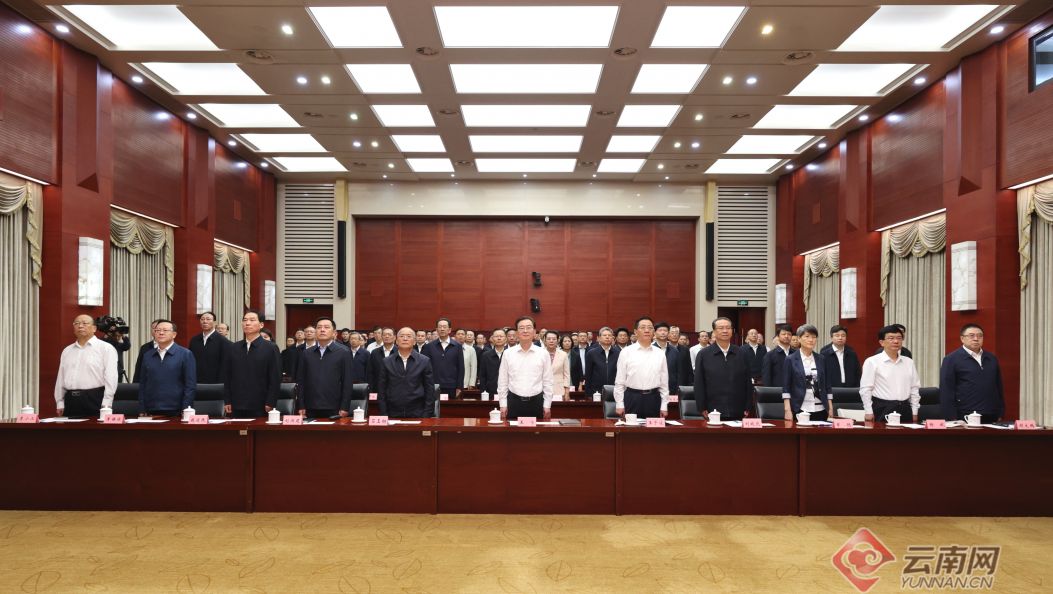 全省广大干部群众认真收听收看纪念中国人民抗日战争暨世界反法西斯战争胜利80周年大会 王宁王予波石玉钢刘晓凯参加集中收看