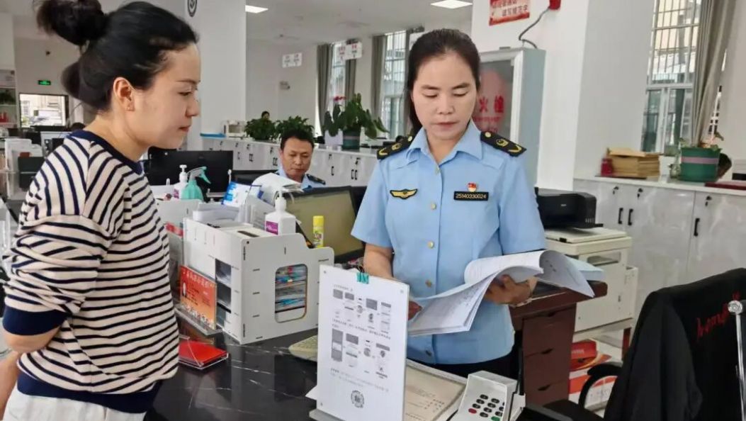 【作风革命效能革命】梁河县市场监督管理局高效服务获企业点赞