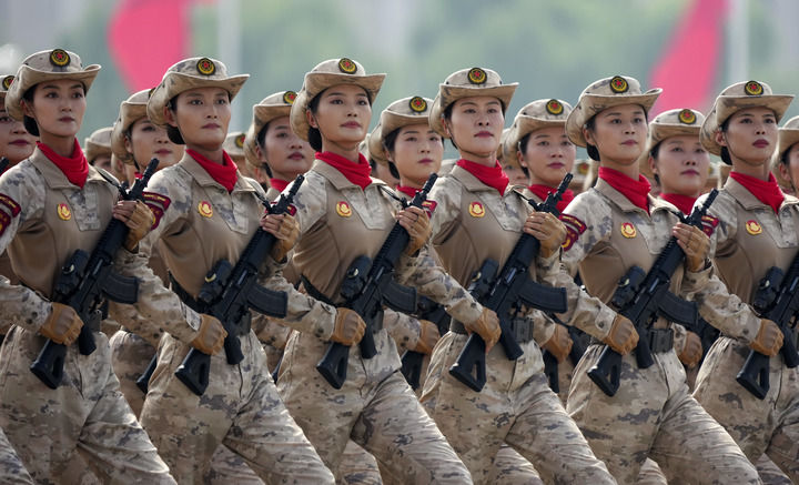 “每一位妇女都是时代的书写人、追梦的奋斗者”——以习近平同志为核心的党中央引领推动新时代妇女事业发展和妇联工作纪实