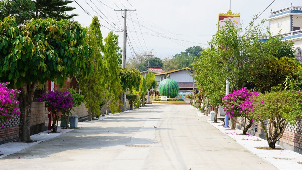 护航边境幸福村系列报道（四）弄换：边境线上的幸福回响