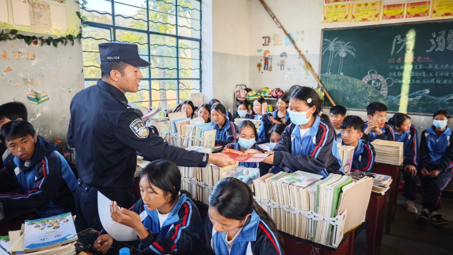 1764318525917638.jpg 微信图片_20251128162626_35_406.jpg