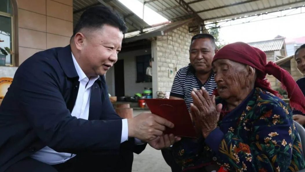 耿马自治县开展2026年春节走访慰问活动