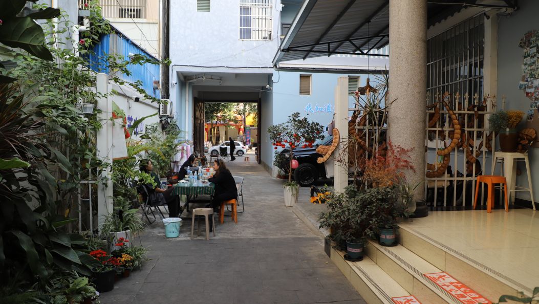 2026新春走基层丨旅居客的芒市笔记：在一座慢城里，看见生活本来的样子 