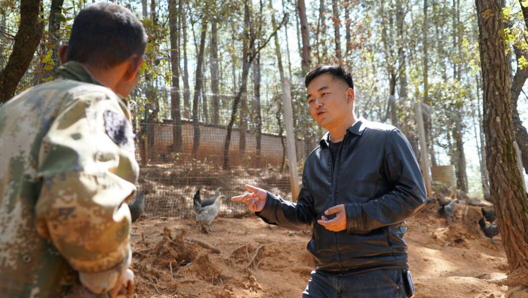 【委员风采】洪慧明：脚下有泥土 心中有百姓