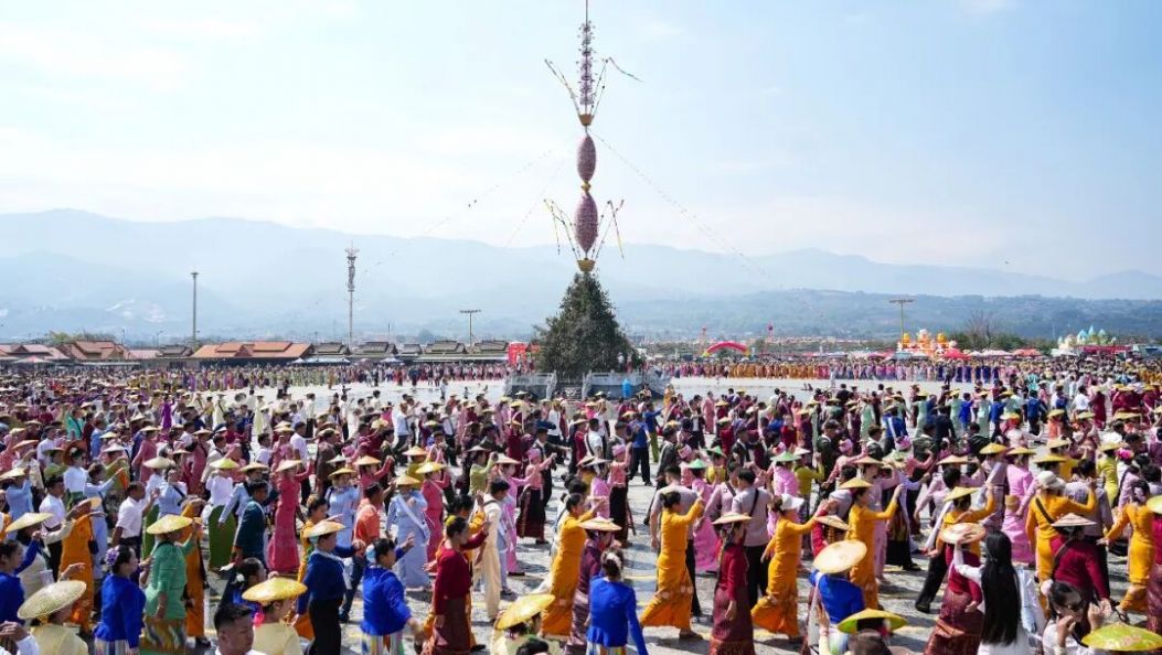 盈江：以水为媒，以鼓会友！绘就民族团结新画卷