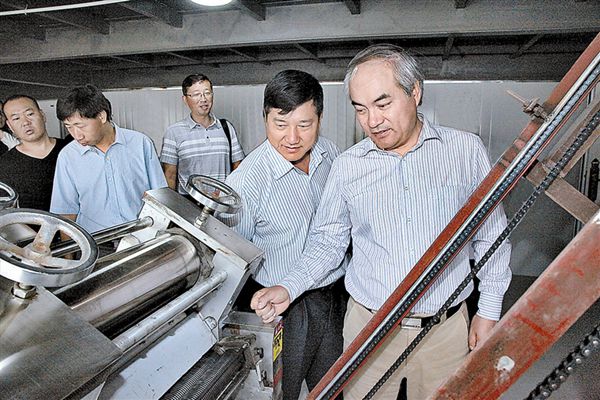 辣木：以市场为引领 打造全产业发展链条