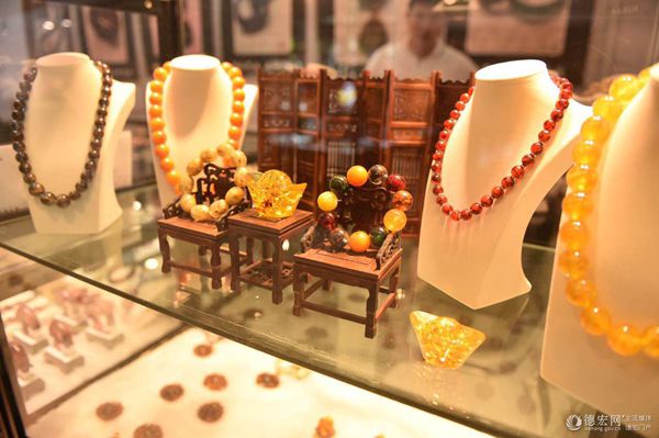 南博会：德宏招商引资108亿元