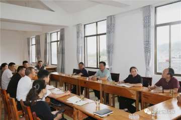 赵刚深入梁河县各乡镇调研时强调：夯实基层组织 抓牢产业发展