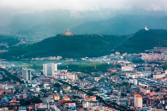 德宏州政府今年重点做好九项工作