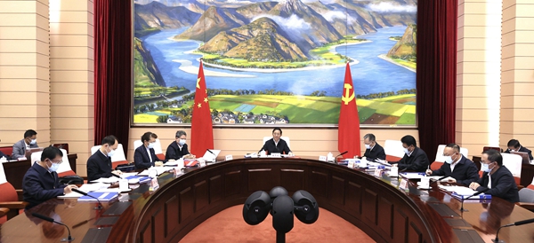 省政府党组（扩大）会议、常务会议强调：扎实推动生态保护和高质量发展迈上新台阶