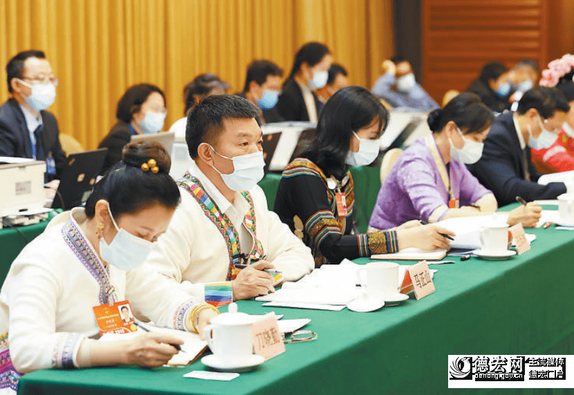 央媒聚焦！“听”云南代表委员的好声音 