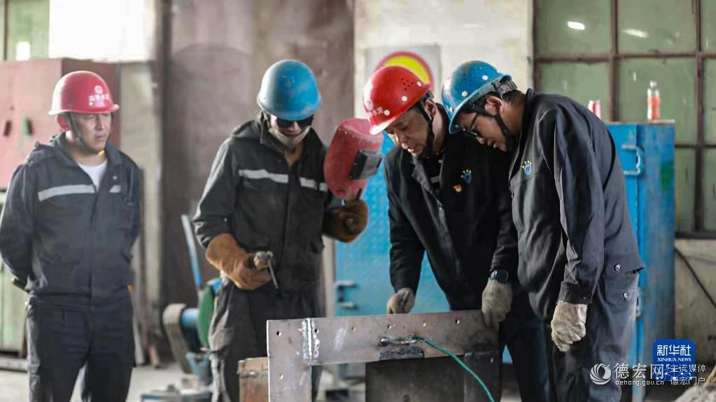 【二十大代表风采】旦增顿珠：雪域高原上的“工匠”