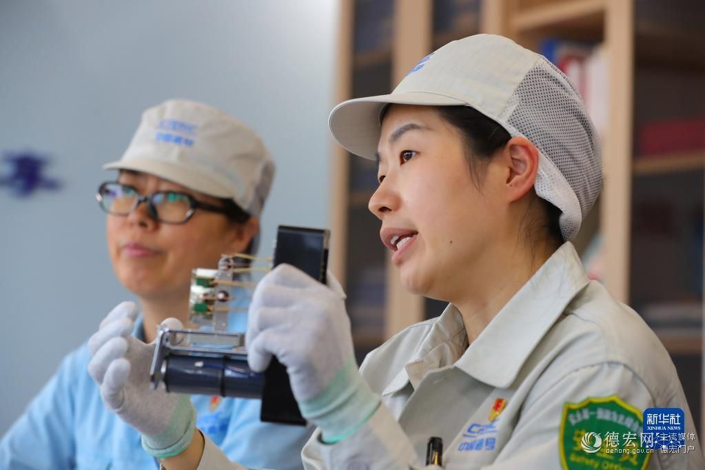 【二十大代表风采】柯晓宾：躬耕毫厘之间 守护中国高铁“神经元”