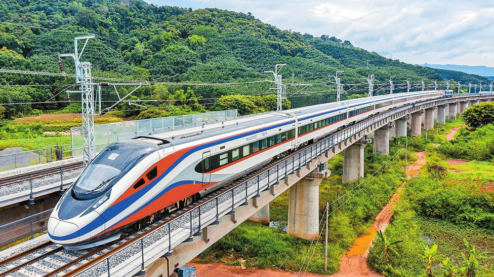 黄金线路 为昆明注入发展新动力