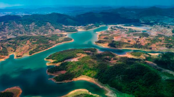 把总书记交办的事情办好丨原创手绘②曲靖：锚定目标 加快建设省域副中心城市