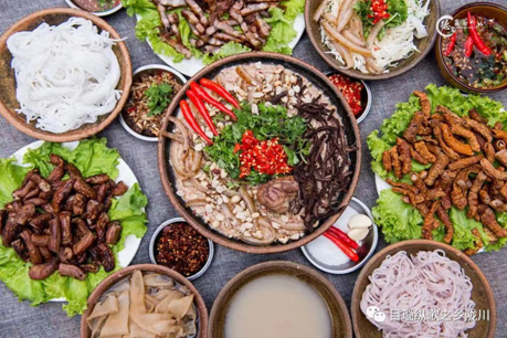 “米线神”会保佑每一个在外的德宏人