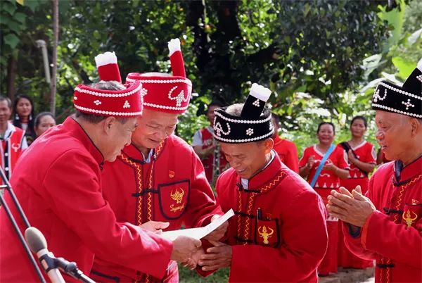 【牢记嘱托启新篇·把总书记交办的事情办好】幸福的味道之五：新味心声，边境村寨“甜觅蜜”